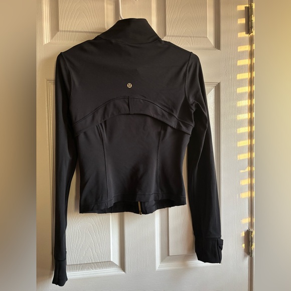 Lululemon Cropped Define Jacket - Picture 5 of 5